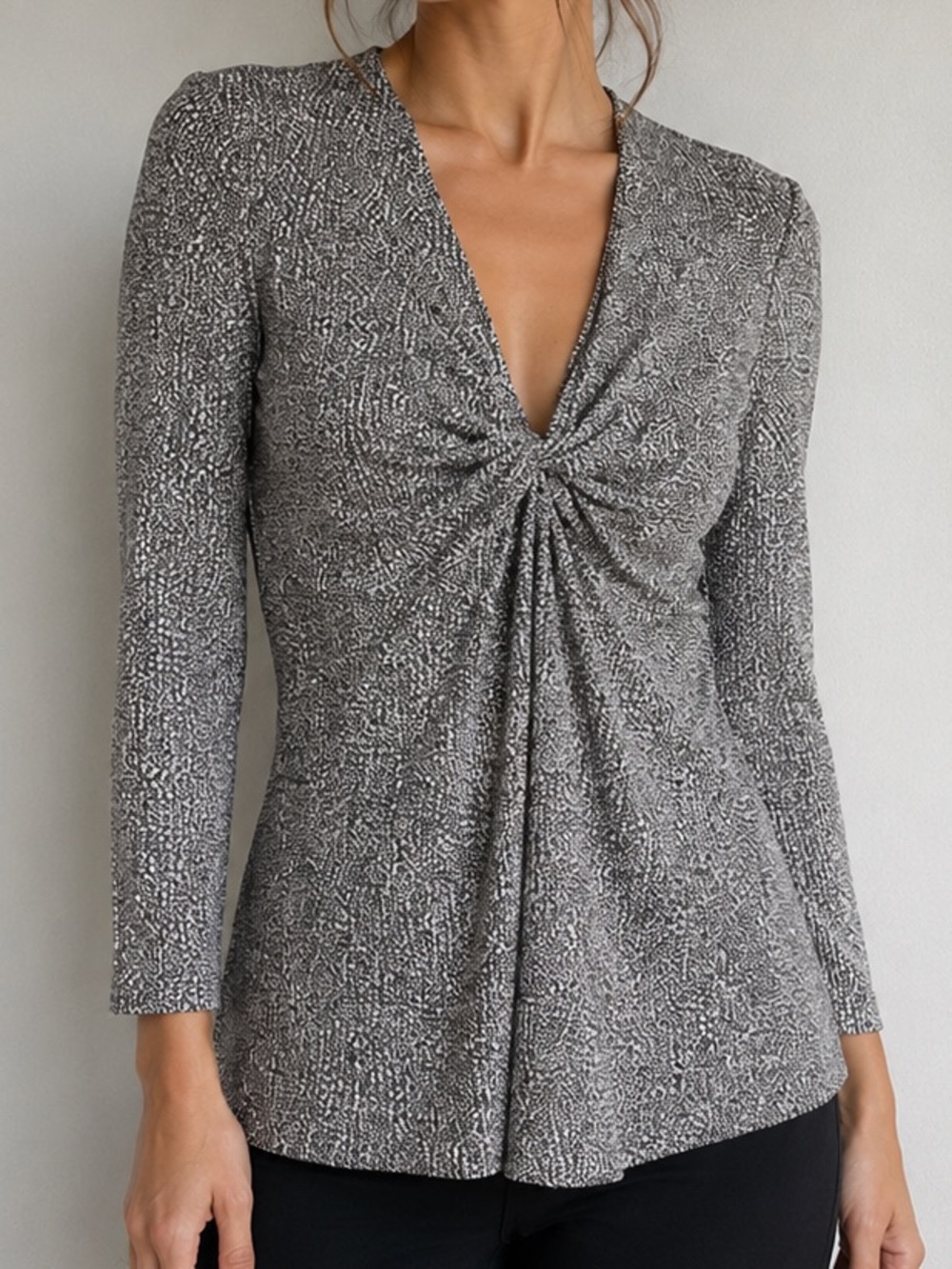 Tory Burch Silk Twist Front Tunic Top Medium Grey Black Print V Neck Long Sleeve